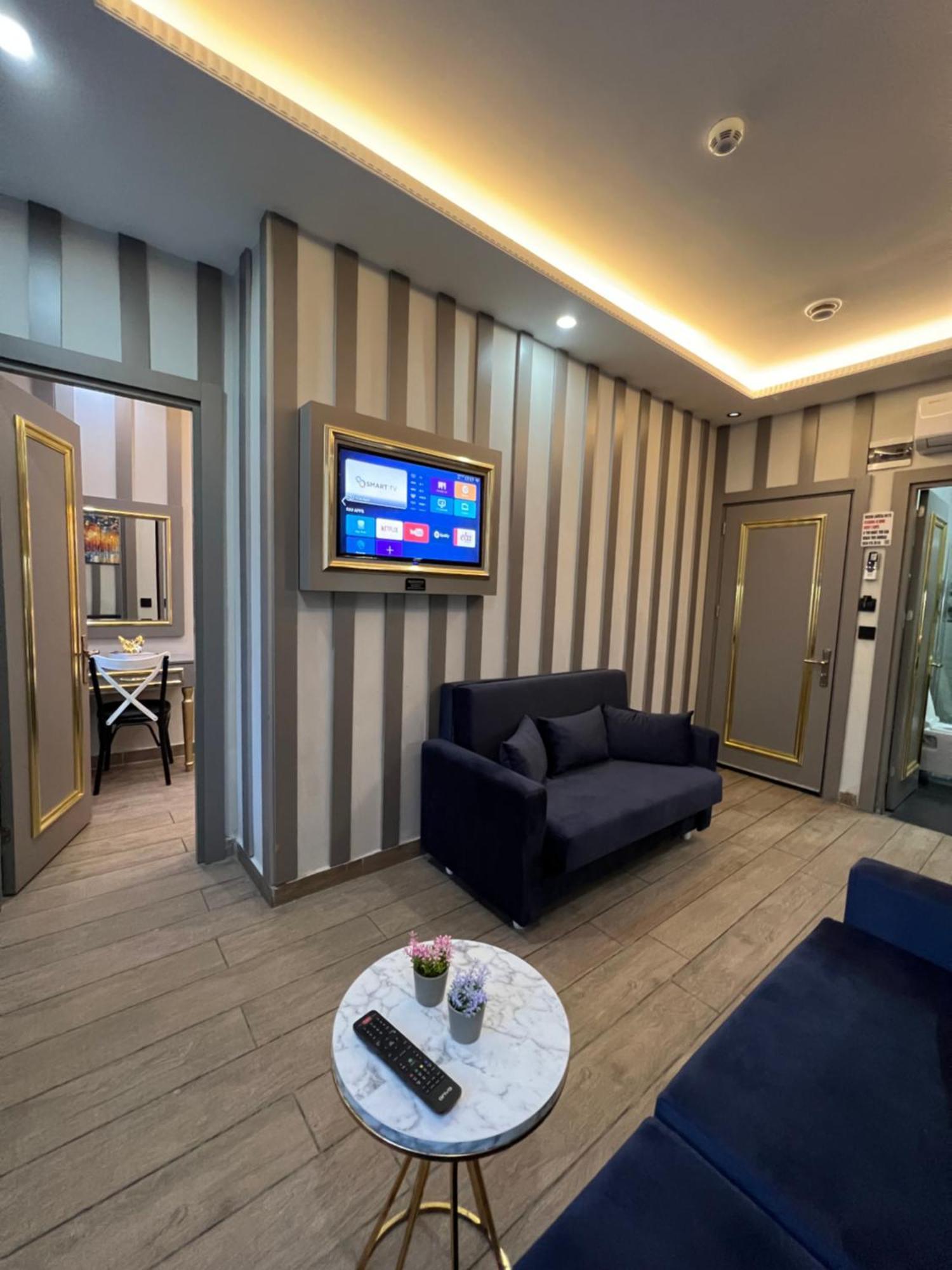 Taksim Larissa Hotel Suites Istanbul Exterior photo